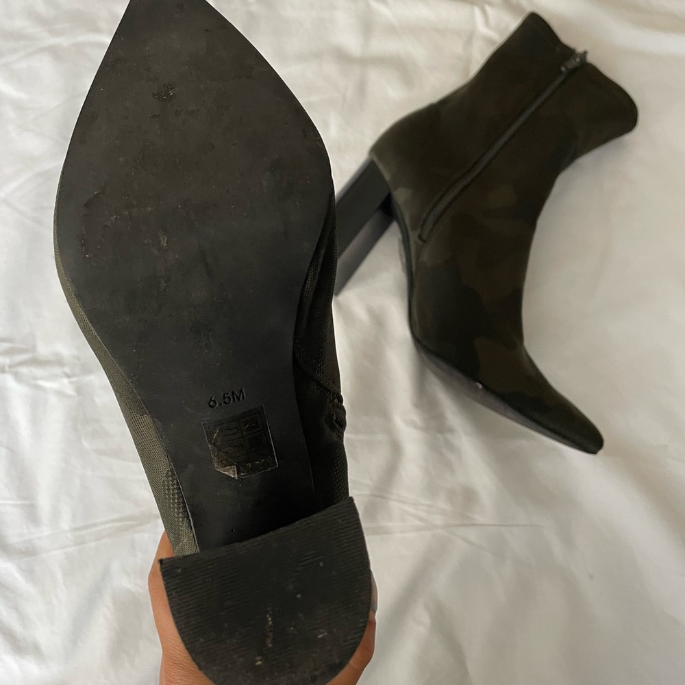 Jeffrey Campbell SIREN bootie camo - Picture 5 of 7